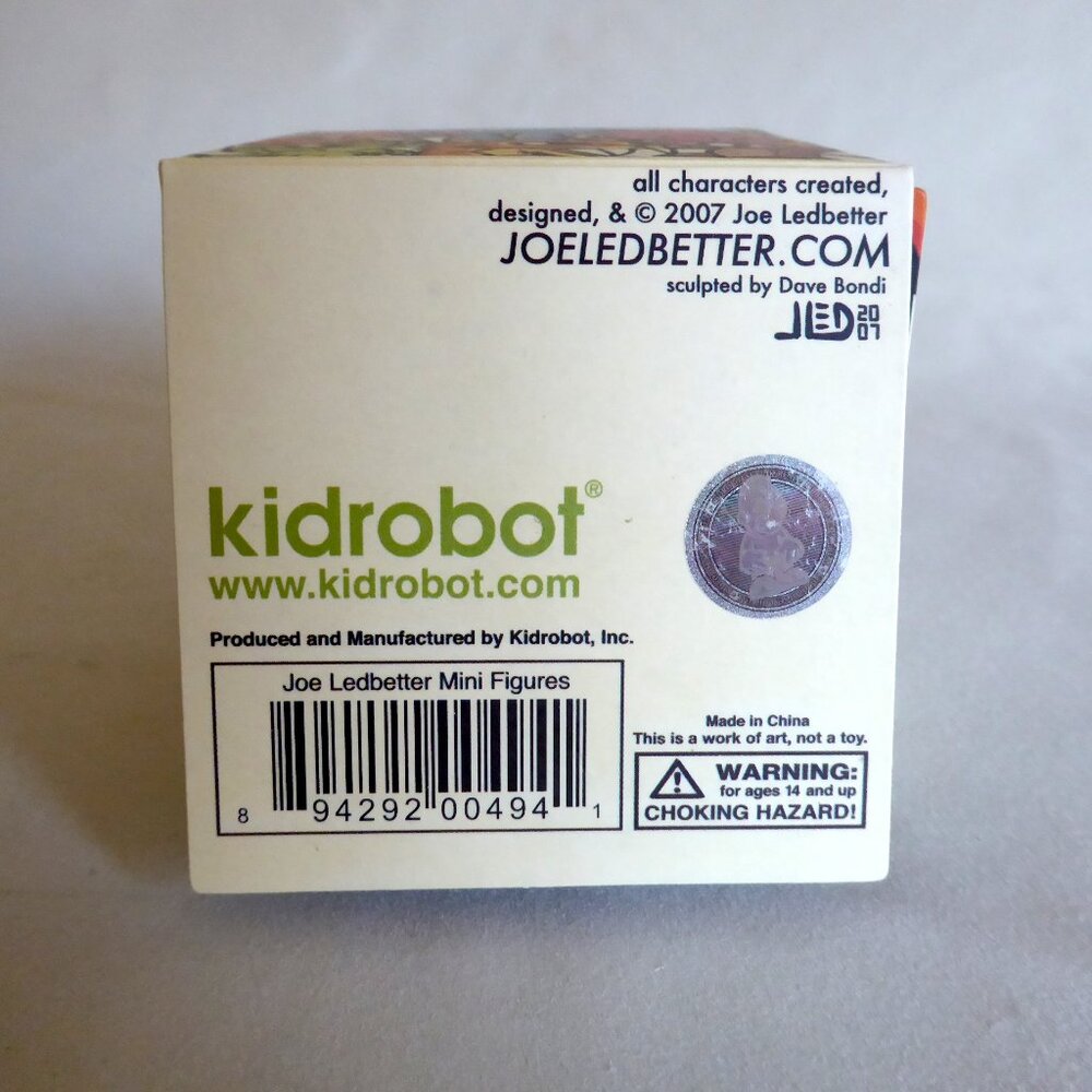 NEW 2007 KIDROBOT FINDERS KEEPERS SHERMIN SQUIRREL 2/20 DESIGNER VINYL FIGURE - Picture 14 of 15